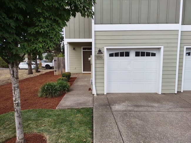 Photo - 1179 Mariel Pl S