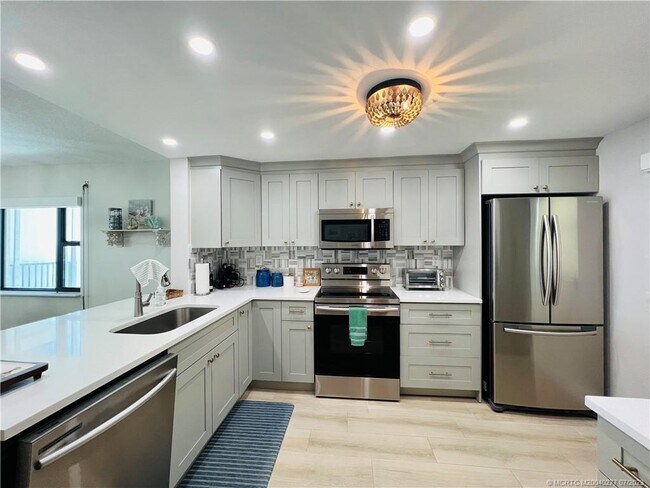 Photo - 9400 S Ocean Dr Unit 608B