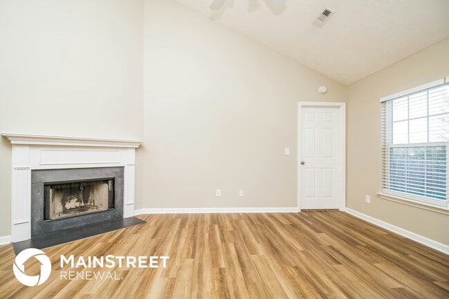 Photo - 5031 Deer Creek Ct