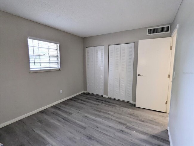 Photo - 701 Russell Ln Unidad 209