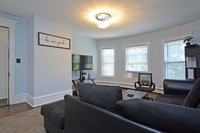Photo - 2209 Aldrich Ave S Unit 2