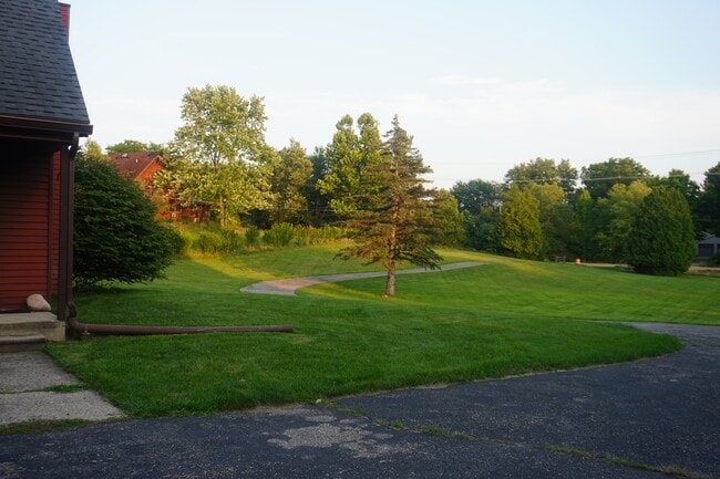 Photo - 2970 Sandhill Rd