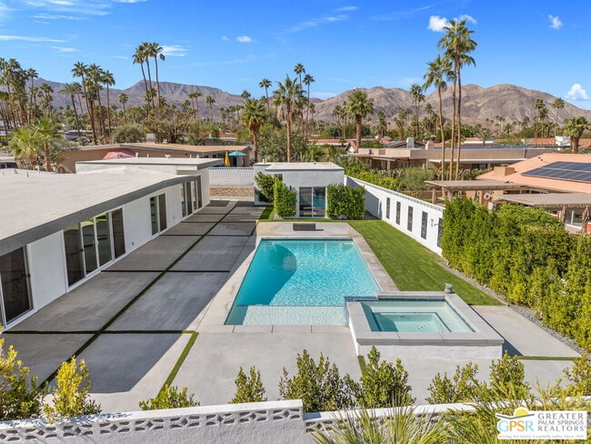 Photo - 73552 Feather Trail