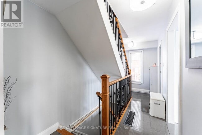 Photo - 25 Hun Crescent