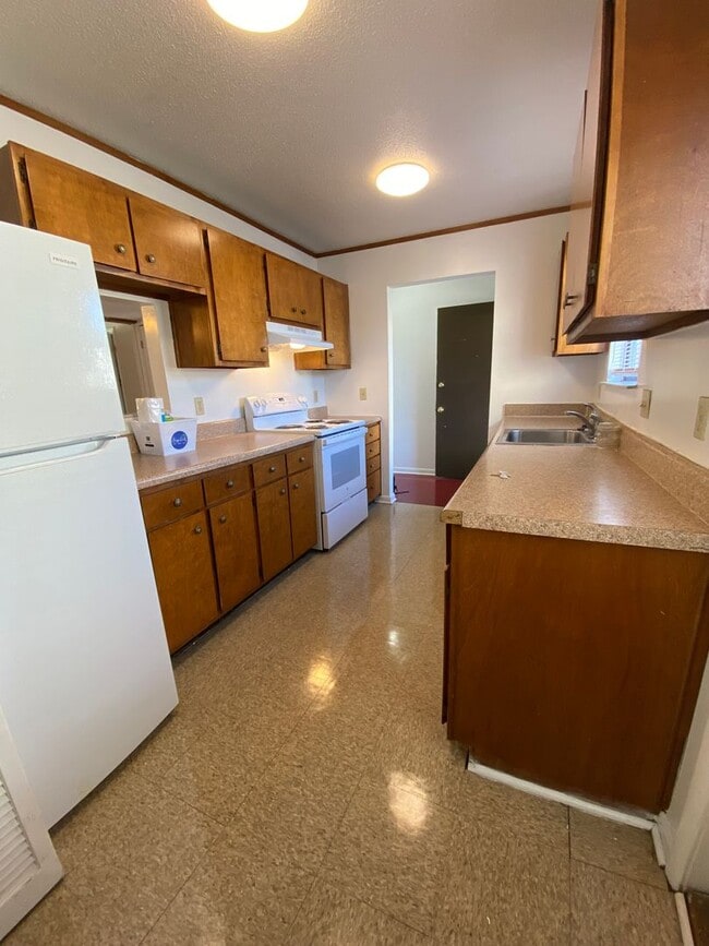 Photo - AVAILABLE END-APRIL 2026! (Pets Considered)