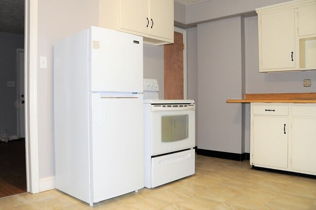 Photo - 926 S Harris Ave