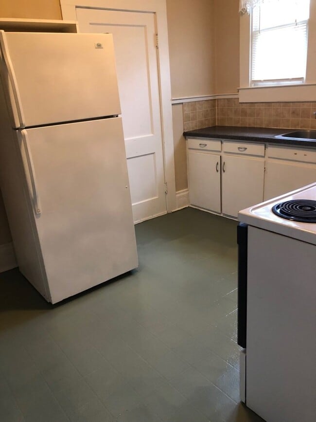 Photo - University Gardens 1BR/1BA unit in Triplex