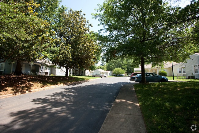 Photo - Fairmarket Plaza Apartments