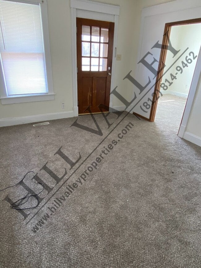 Photo - Two Bedroom, Walking Distance to Campus