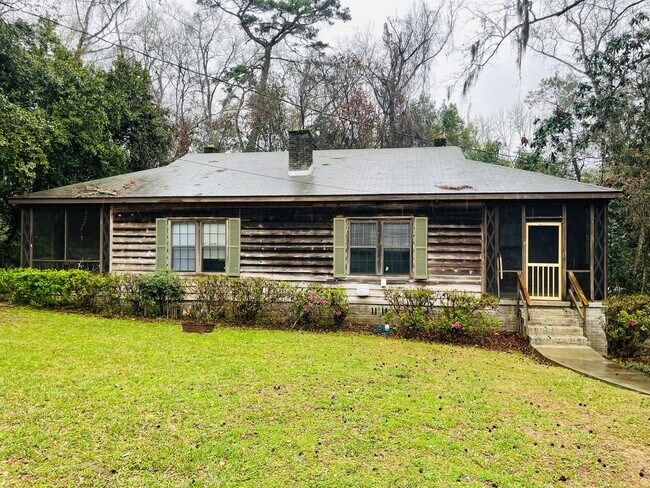 1232 Alachua Ave