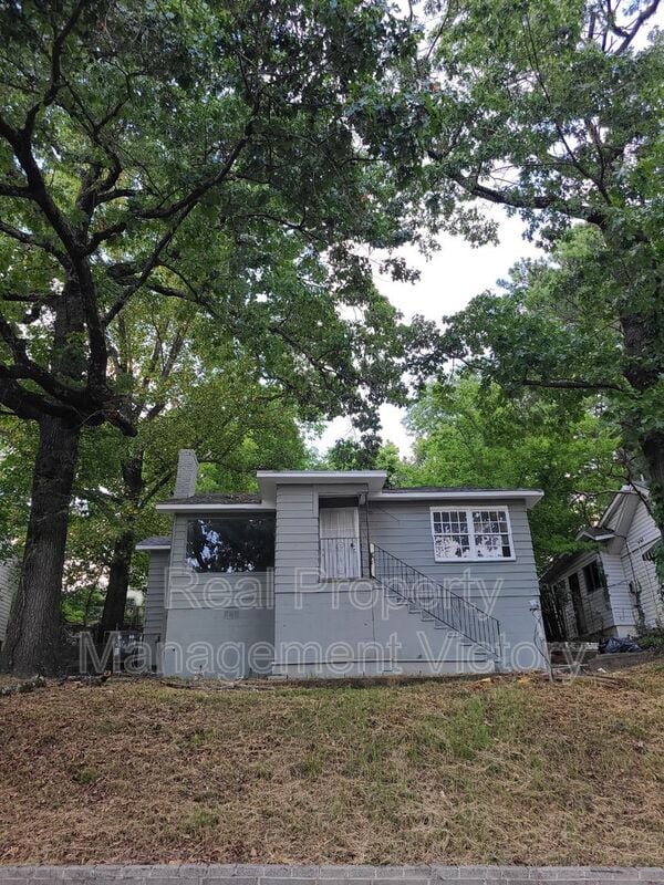 Building Photo - 1520 33rd St Ensley