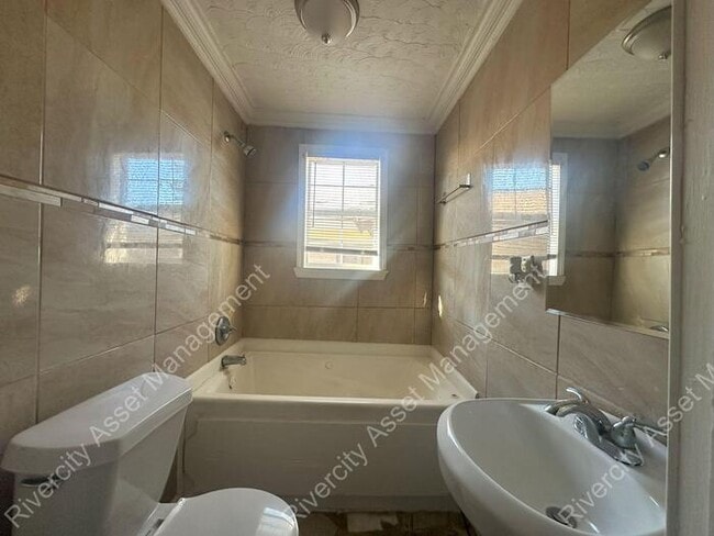 Photo - Cute Duplex Ready for Move In!!!!!!!!