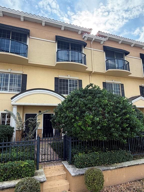 Photo - 5220 W Kennedy Blvd