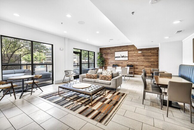 Large room with a variety of seating options at Markethaus 3700 in Plano Texas