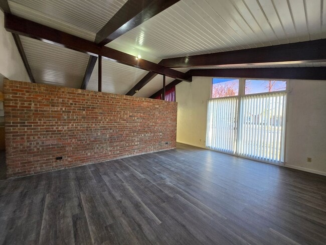 Photo - 3 bedroom, 2 bathroom home!