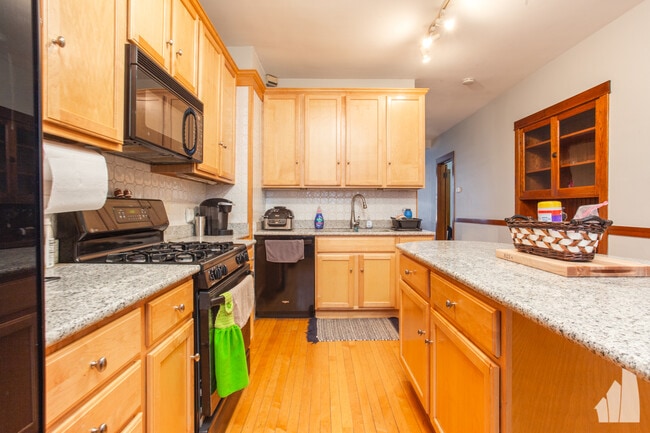 Photo - 1538 W Wrightwood Ave Unit 1