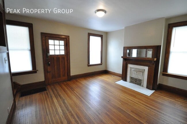 Photo - 396 E Northwood Ave