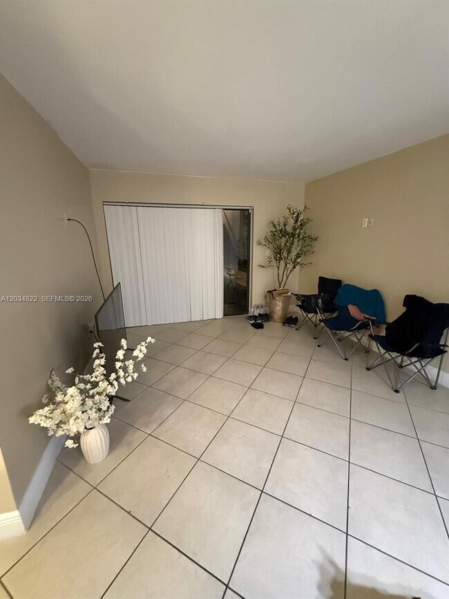 Photo - 7405 SW 152nd Ave Unidad 3-107