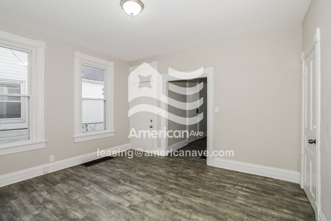 Photo - 228 Hanover St