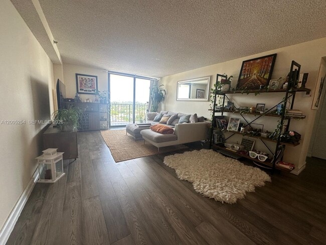 Photo - 2625 Collins Ave Unit 1508