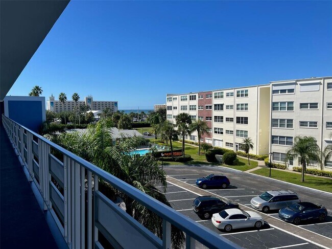 Photo - 5555 Gulf Blvd Unit 406