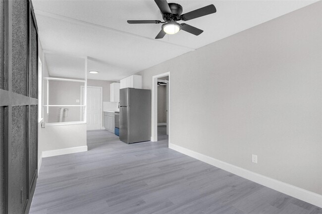 Building Photo - 4755 Wilmington St Unit 3 Rental