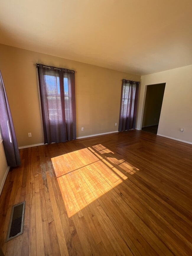 Photo - 2421 Central Ave Unidad #A