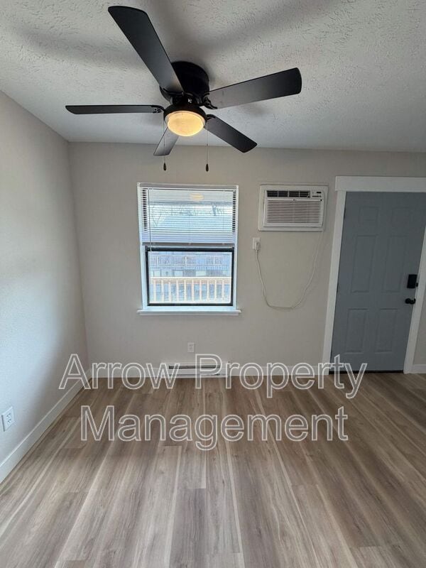 Photo - 606 S 7th St