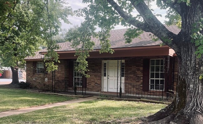 Photo - 3- Bedroom, 2- Bathroom - Move-In Ready