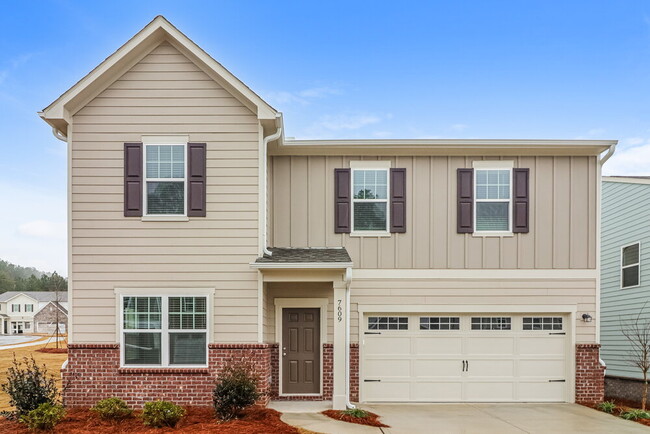 Building Photo - 7609 Saffron Ave