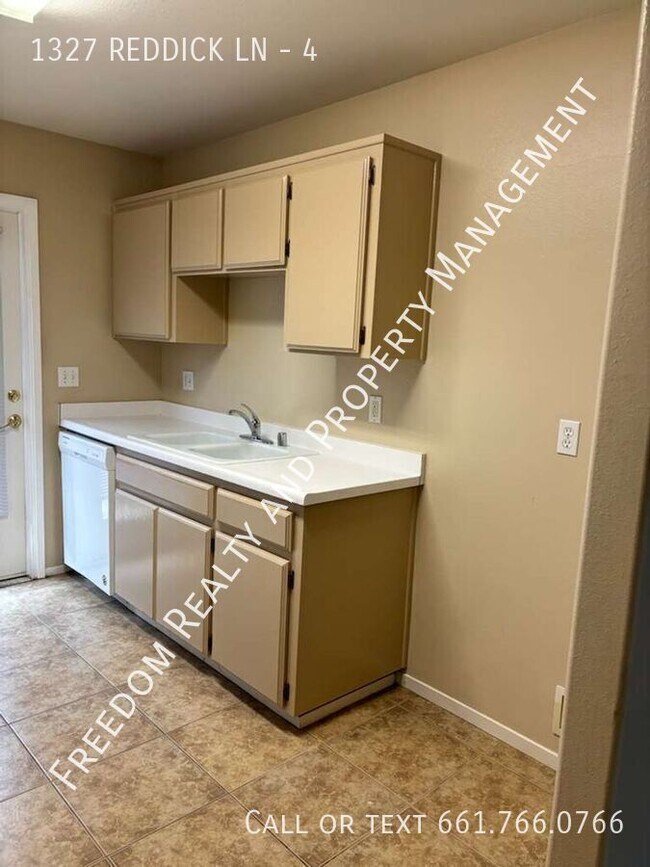 Photo - 1327 Reddick Ln Unit 4