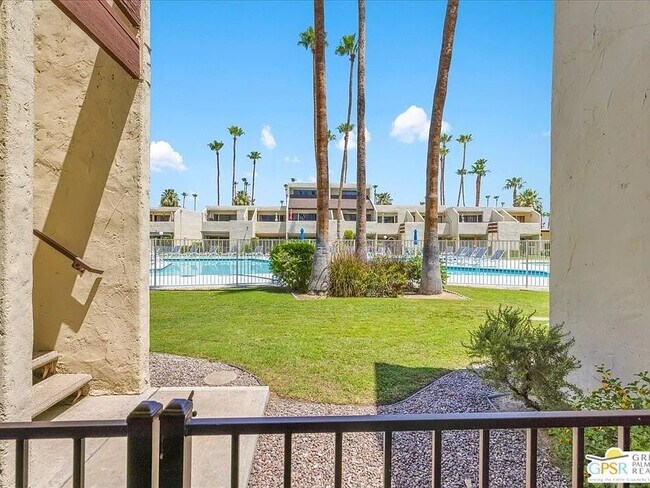 1655 E Palm Canyon Dr Unit 189