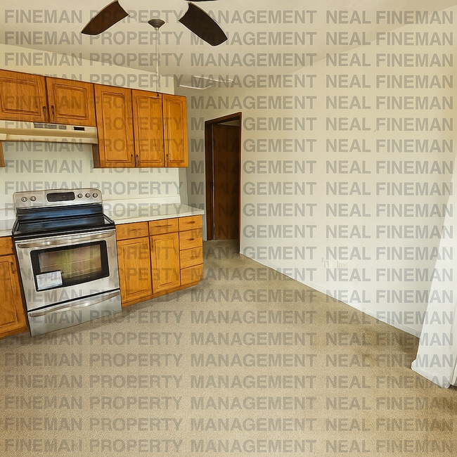 Photo - 1 Bed 1 Bath, No parking. Tenant pay all U... Unit 3