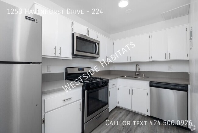 Building Photo - 1253 Havenhurst Dr Unit 224 Rental