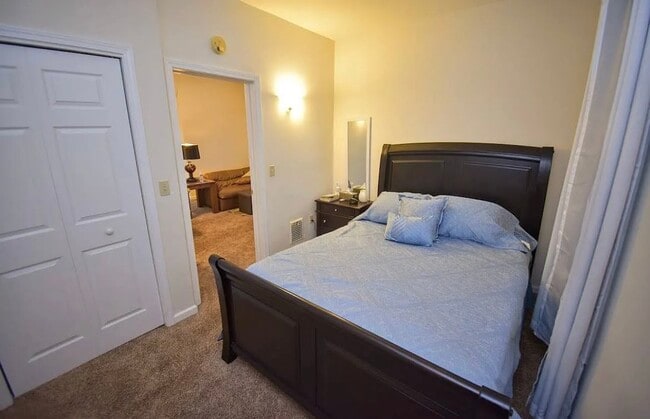 Photo - 40 Seneca Creek Rd Unit 1