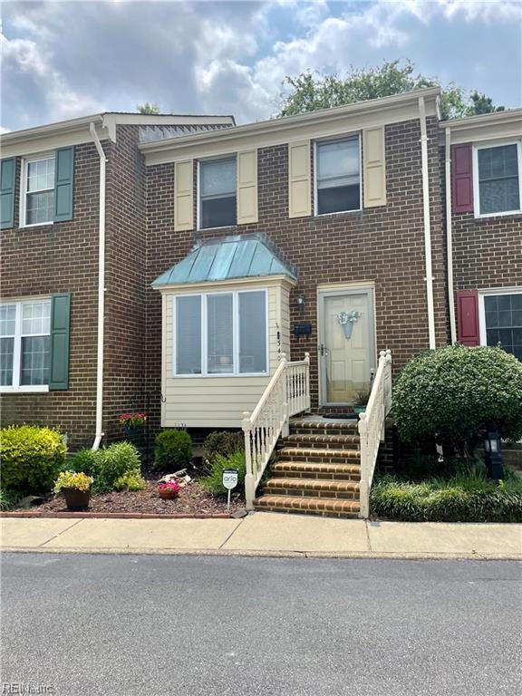 Photo - 340 Worthington Square Townhome