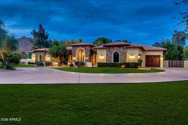 Building Photo - 6526 E Exeter Blvd