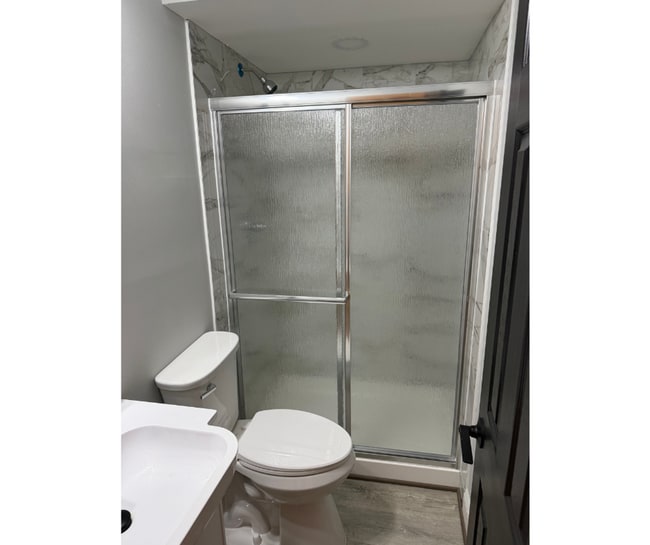 Photo - 716 E 23rd St Unidad BA AVAILABLE $600