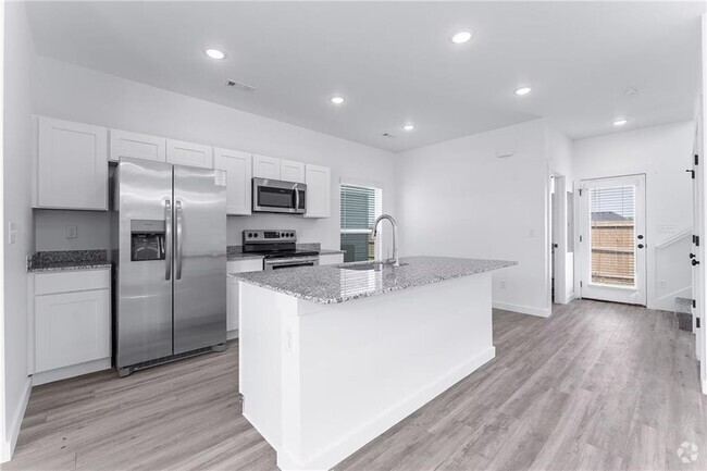 Building Photo - 940 Ventnor Ave Rental