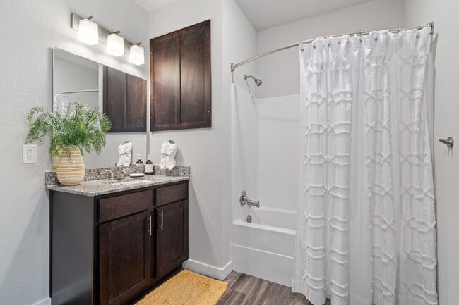 Breeze - 1 Bed / 1 Bath - 682 Sq.Ft.