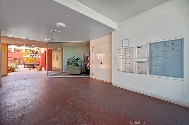 Photo - 2742 Cabrillo Ave