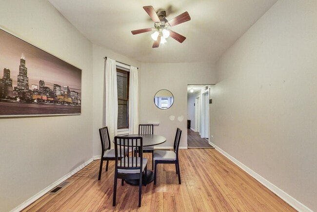 Photo - 3554 N Wilton Ave Unit 1