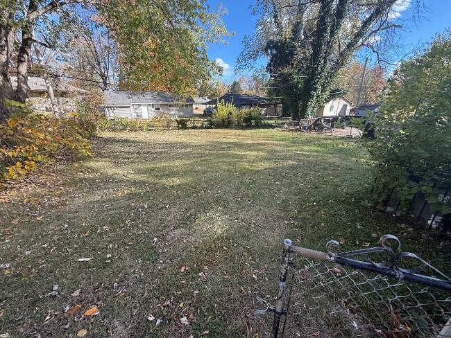 Photo - 10112 Cloverdale Dr