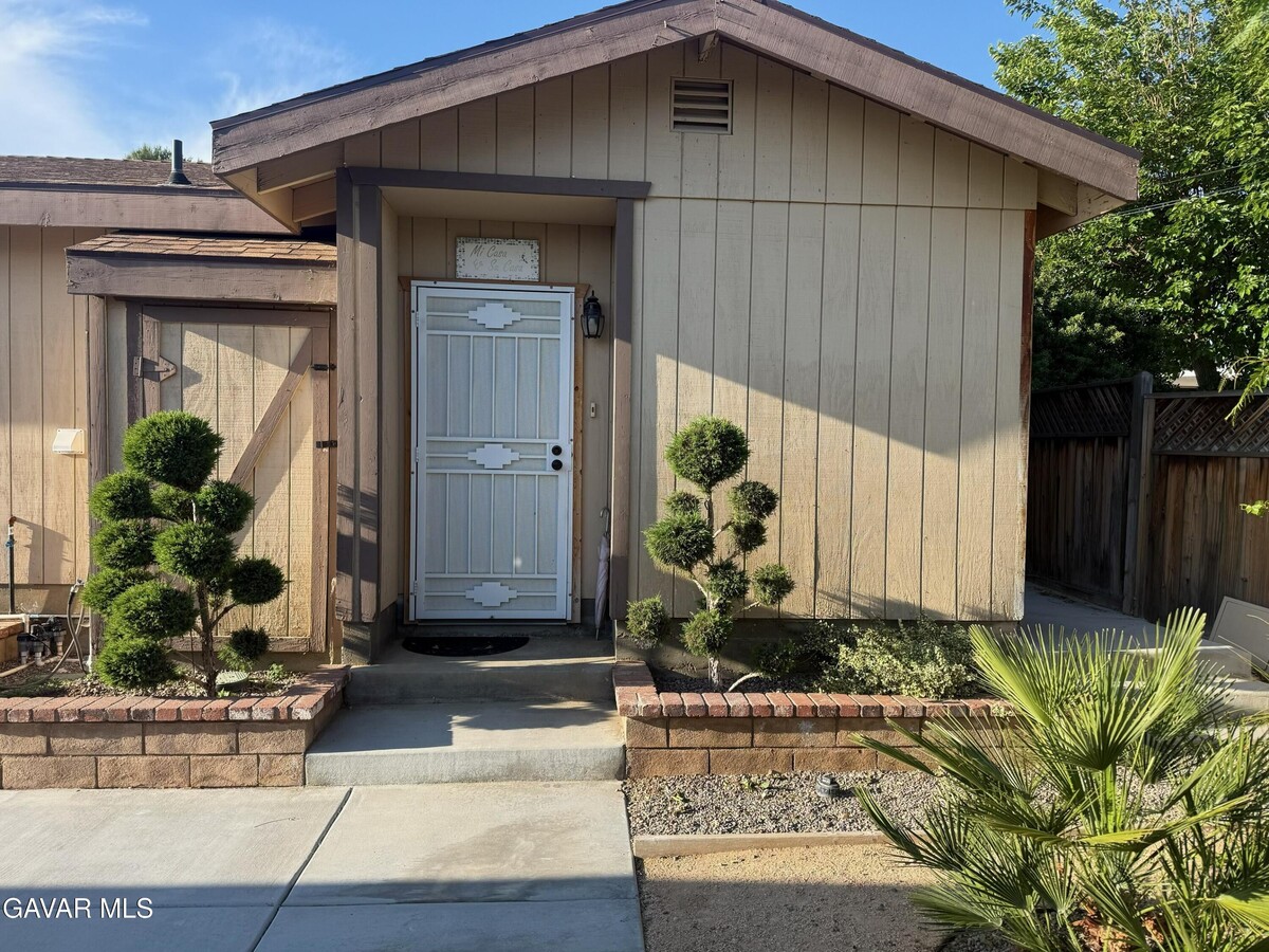 Photo - 4556 W Ave L12