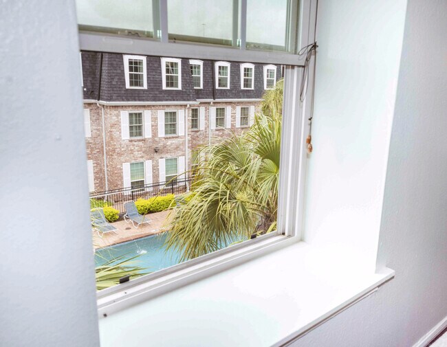 Photo - 353 N Post Oak Ln Unit 823 at POLOA