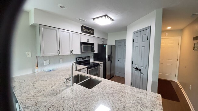 Photo - REDUCED!  2nd Floor 2 Bedroom Condo with New Paint and Carpet Unit 6-F