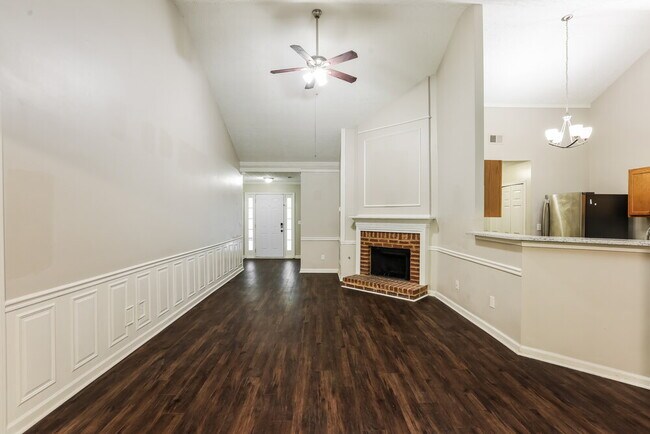 Photo - 7065 Springgrove Ct