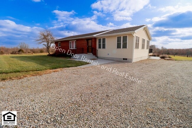 Photo - 8122 Co Rd 60