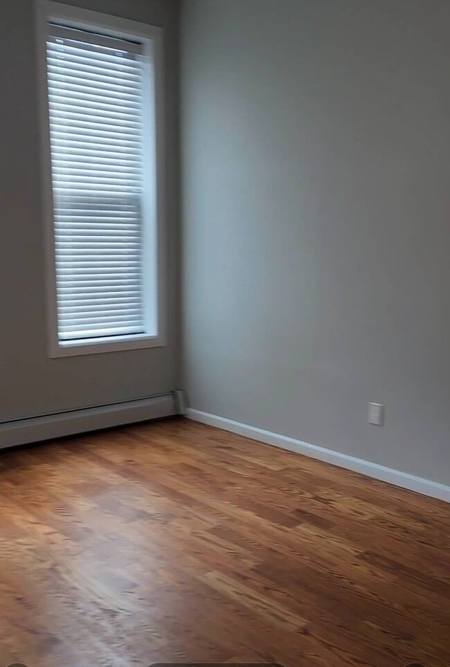 Photo - 1232 Putnam Ave