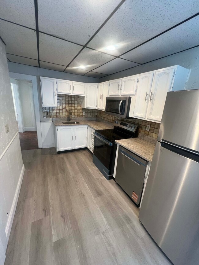 Building Photo - 69 Parker St Unit 2 Rental